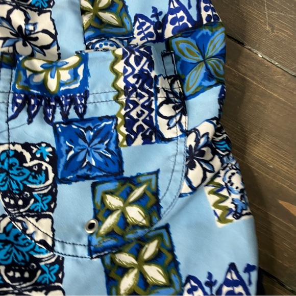 Vintage Rusty Board Shorts Juniors Size 1 Floral Y2K Millennial Green Blue Beach - Picture 3 of 9